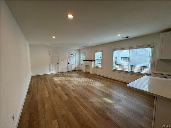 5th image of 1215 N Vista St #0