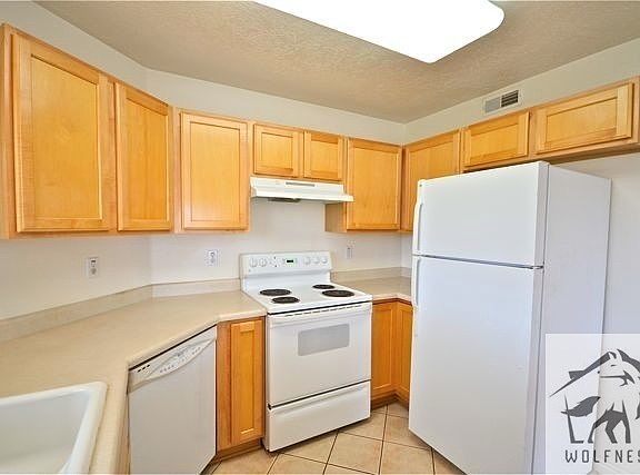 5th image of 1616 W Vivante Way Unit A1
