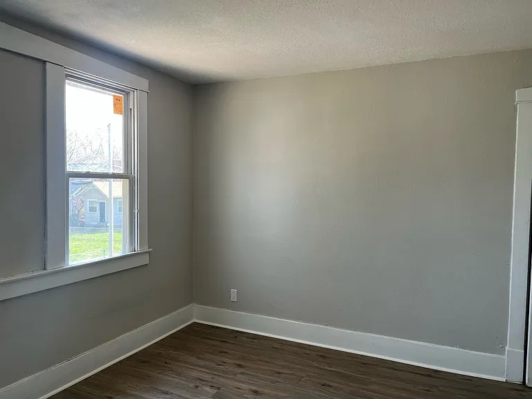 413 S 38th St #1 — Photo 10