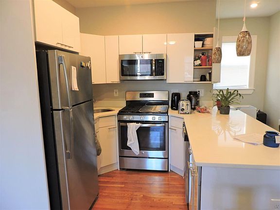 2nd image of 20 John F Kennedy St APT 5