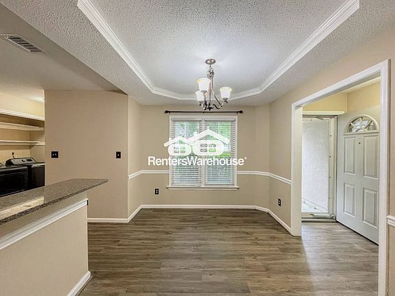 4th image of 205 Esplanade Pl