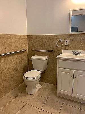 4th image of 6213 Broadway APT 7