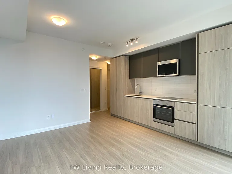 8 Widmer St #4115 — Photo 14