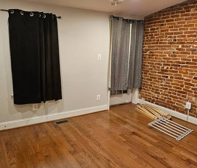 1408 S Hanover St — Photo 14