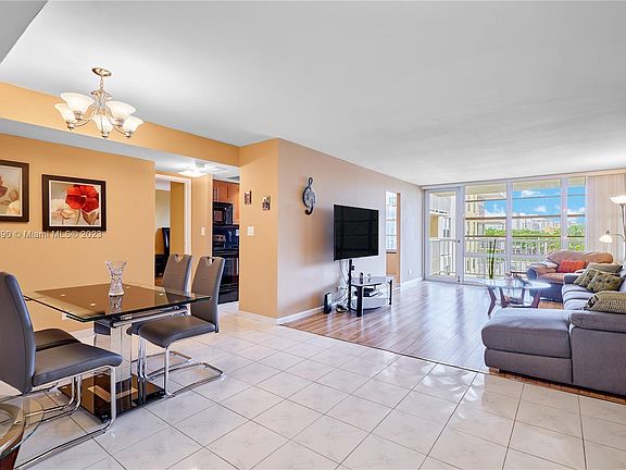 3rd image of 231 174th St APT 416