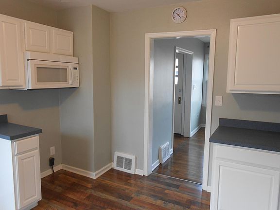 5th image of 267 E Beechwold Blvd
