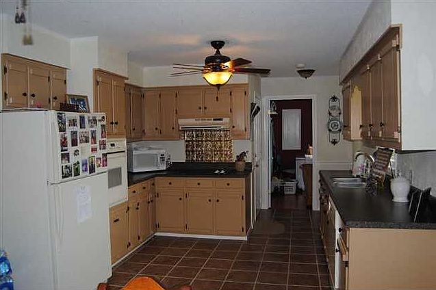 1st image of 20 Jackson Ave