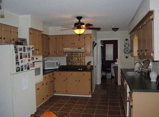 20 Jackson Ave, Rogersville, AL 35652
