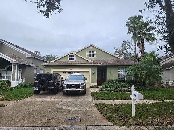 2nd image of 2106 Brandon Park Cir