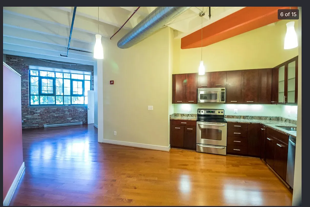 Adams Morgan Loft — Photo 3