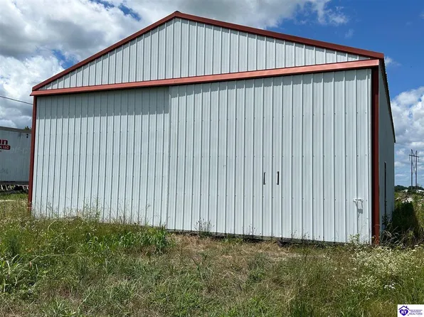 131 W Butler Ln, Harned, KY 40144