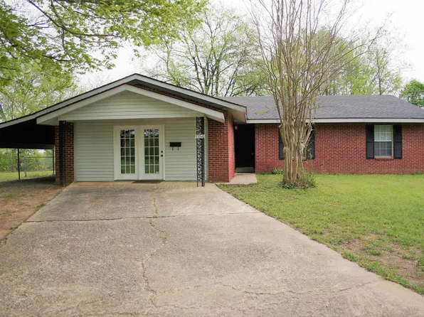 1154 Patty Dr, Newbern, TN 38059