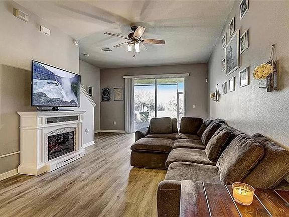 3rd image of 2240 Lennox Dale Ln