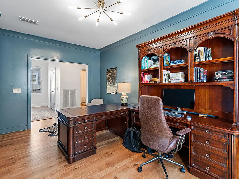 514 Hobbs Creek Dr — Photo 41