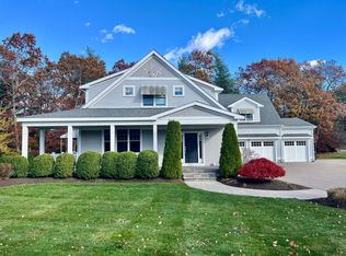 1 Lawton Ln, Foxboro, MA 02035