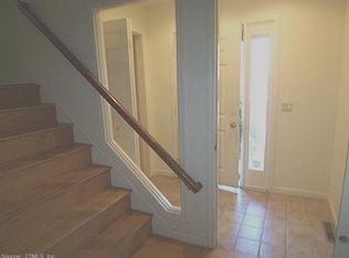 3 Crossroads Ln, Avon, CT 06001