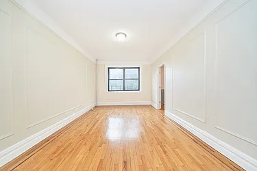 736 West 176th Street