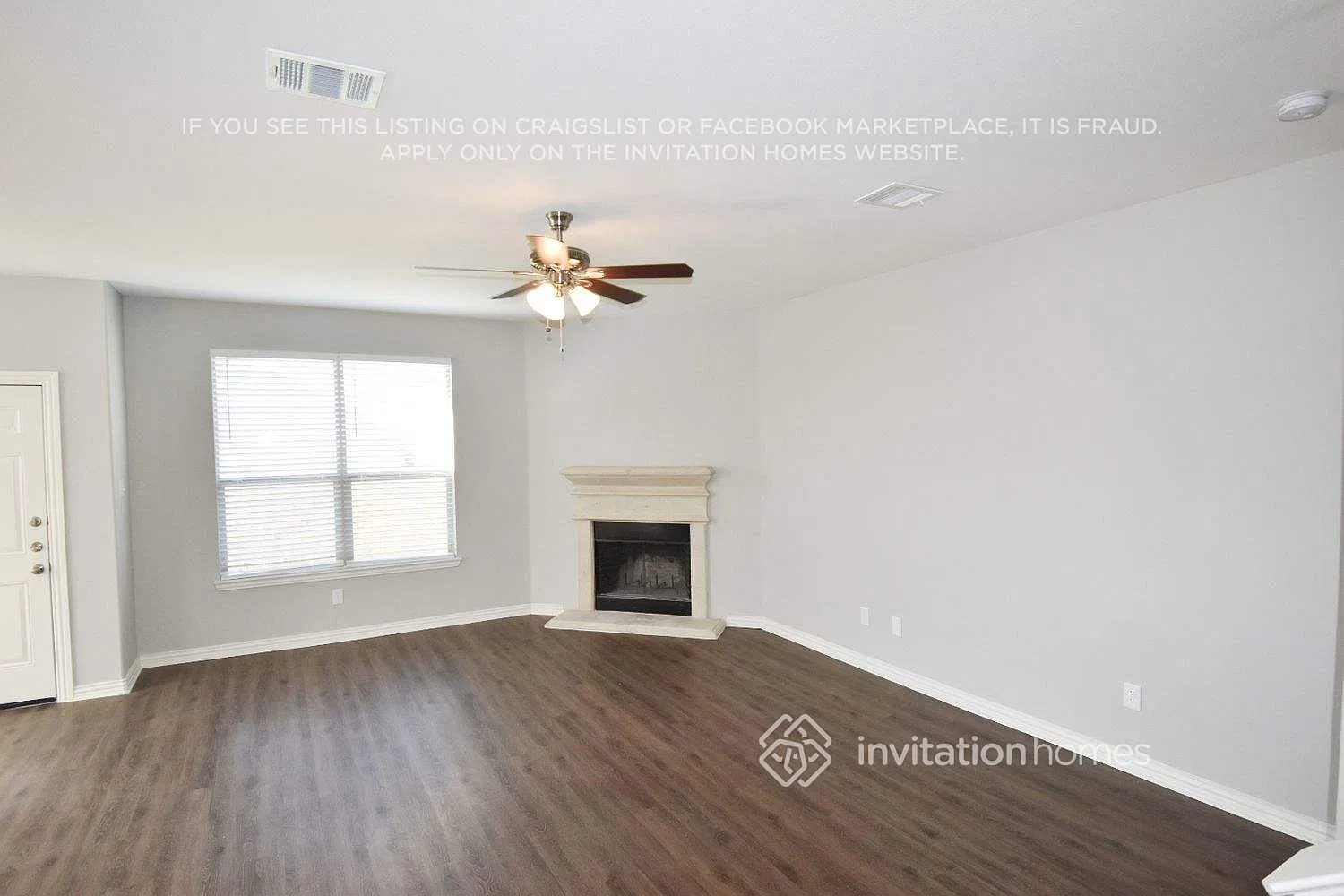 5732 Sapphire Pool Trl Fort Worth, TX 76244 — Photo 4