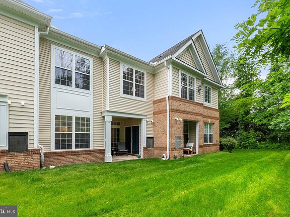 5th image of 43935 Hickory Corner Ter Unit 104