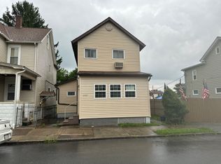 2927 Oak Ave, Altoona, PA 16601