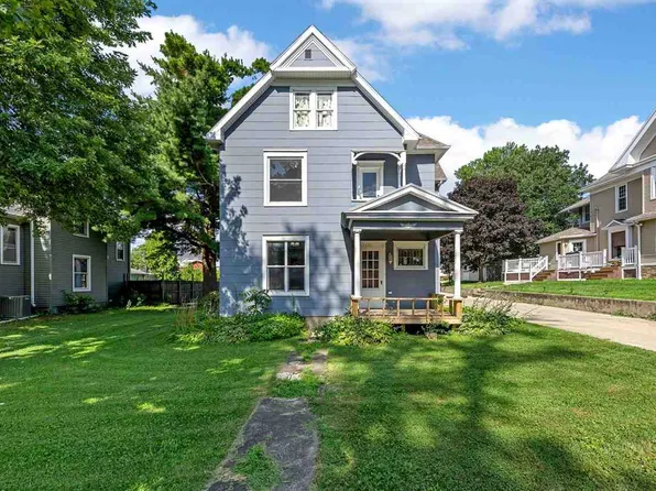 1806 8th Ave, Belle Plaine, IA 52208