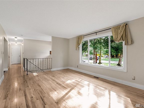 Note the privacy through the large picture window