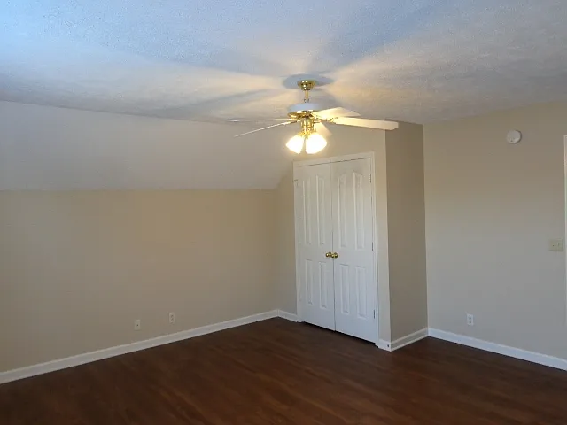 2836 Islington Dr — Photo 9