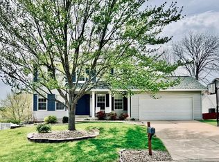 3147 Harpers Ferry Dr, O'Fallon, MO 63368