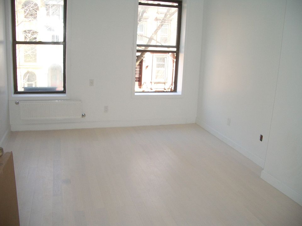 1st image of 64 S Elliott Pl APT 3a