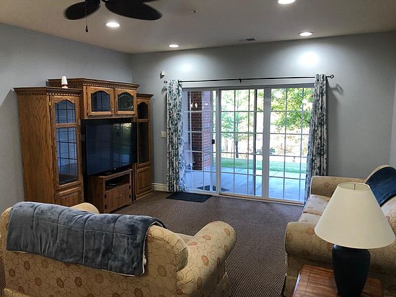 4th image of 201 Prairie Dunes Dr APT 1106