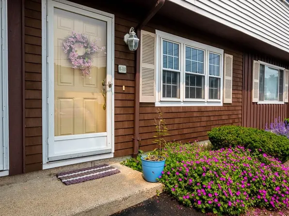 10 Al Pace Dr #B, North Attleboro, MA 02760