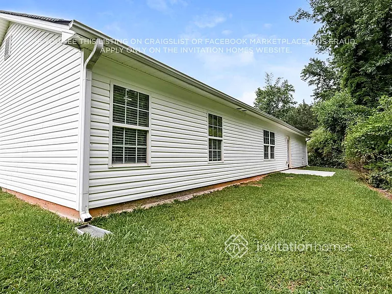 552 Bridgeport Pl — Photo 16