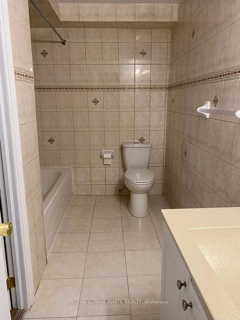 2 bed, $1,900 — Photo 4