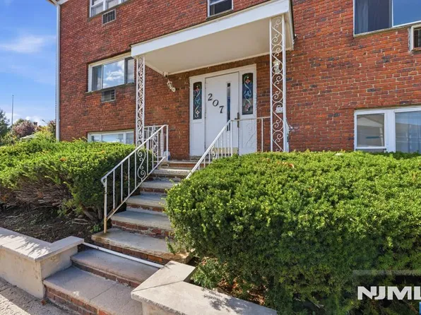 207 Polifly Road #4, Hackensack, NJ 07601