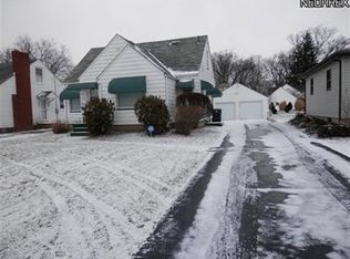 1362 Moncrest Dr NW, Warren, OH