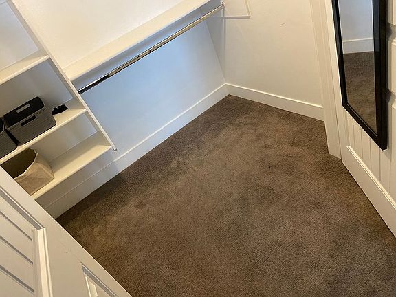 5th image of 2952 Janessa Ln