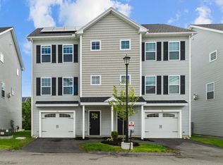 1400 Gorham St #15, Lowell, MA 01852