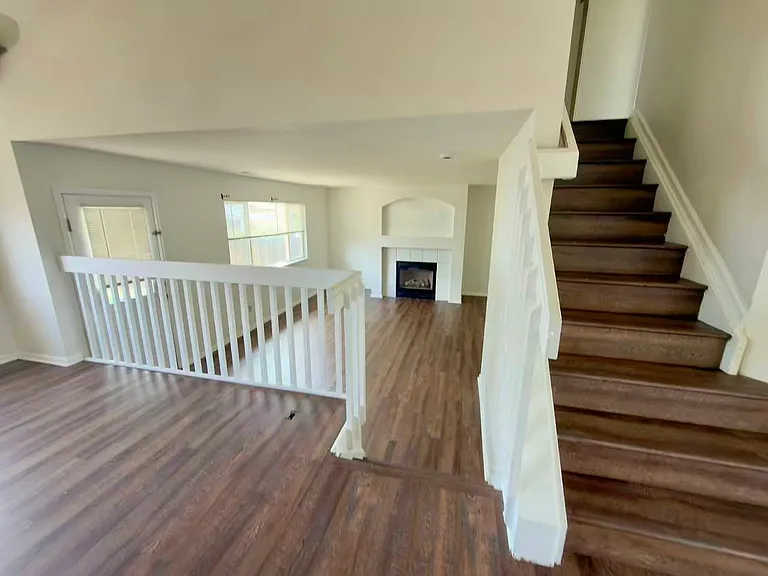 4245 Gracewood Dr — Photo 7