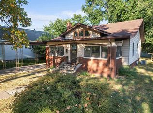 208 S 10th St, Herrin, IL 62948