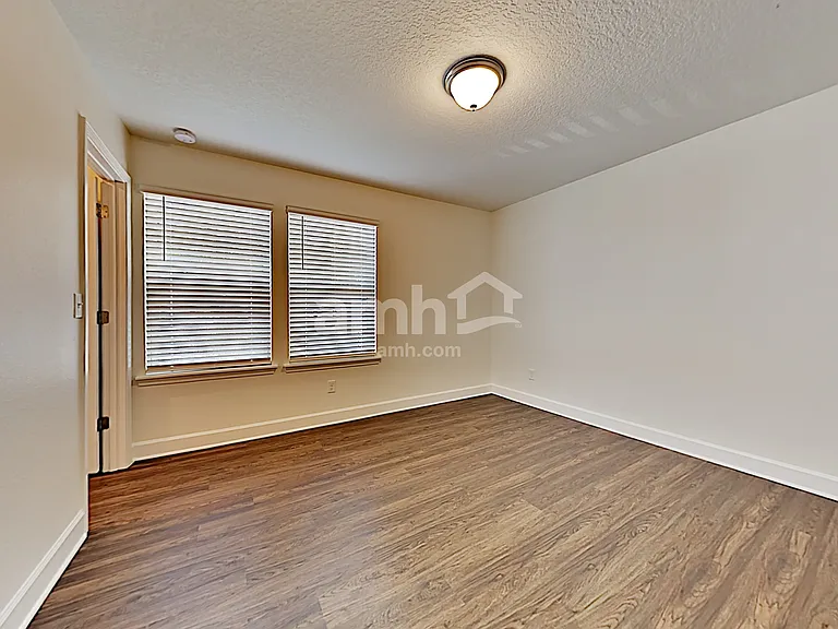 398 Sandstone Dr — Photo 29