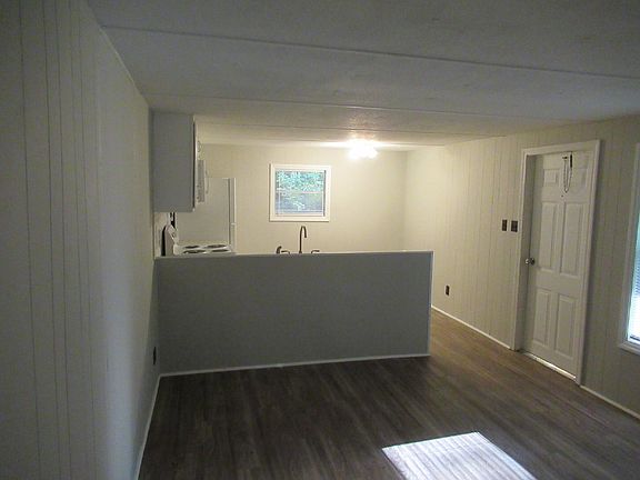 5th image of 1889 Myrtle Hill Ln