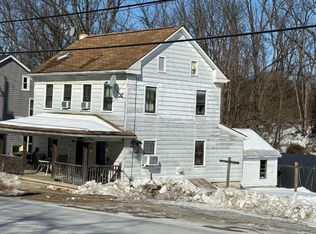 5493 Lehman Rd, Spring Grove, PA 17362