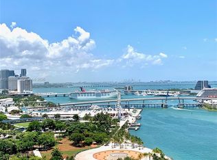 325 Biscayne Blvd #2714, Miami, FL 33131