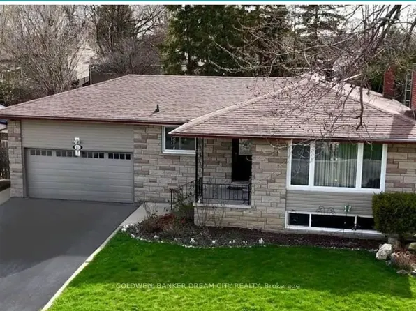 231 Elizabeth St S, Brampton, ON L6Y 1S2