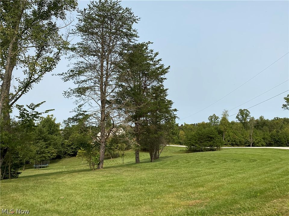 1st image of Nelson Hill Dr