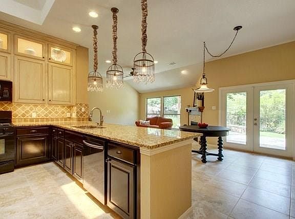 5th image of 8200 Miller Falls Dr