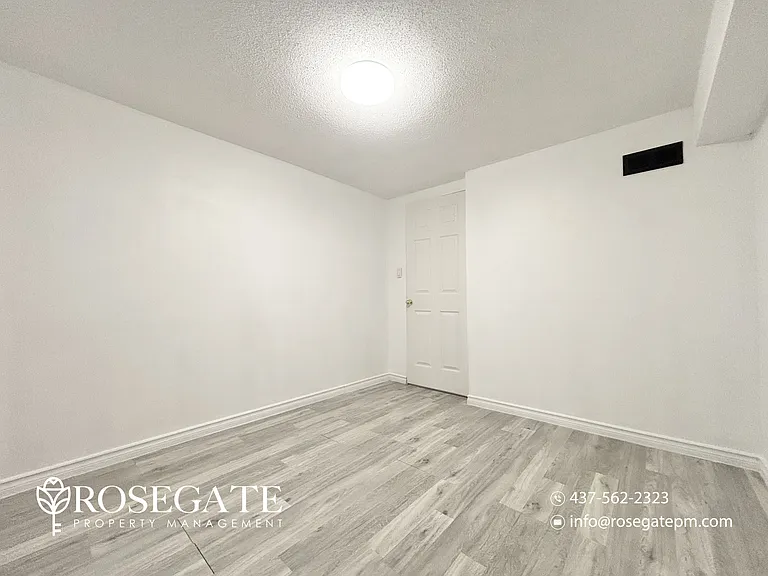 841 Garth St #2 — Photo 7