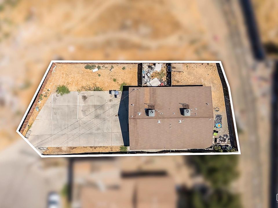 Building Photo 3