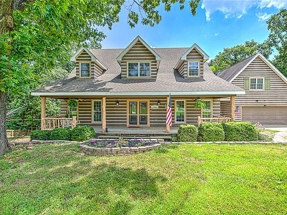 2nd image of 9570 Palomino Dr