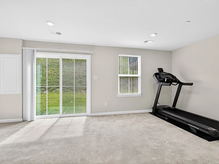 526 Dogwood Ln — Photo 31